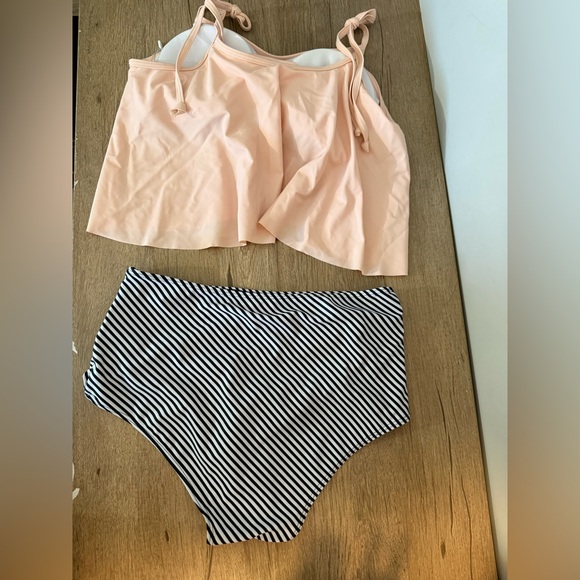 Peach Tank Top and Striped High-Waisted Shorts Set, NWOT, L - Picture 2 of 5